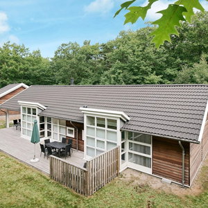 Sejur 4 Star Holiday Home In Hasle vacanta Hasle