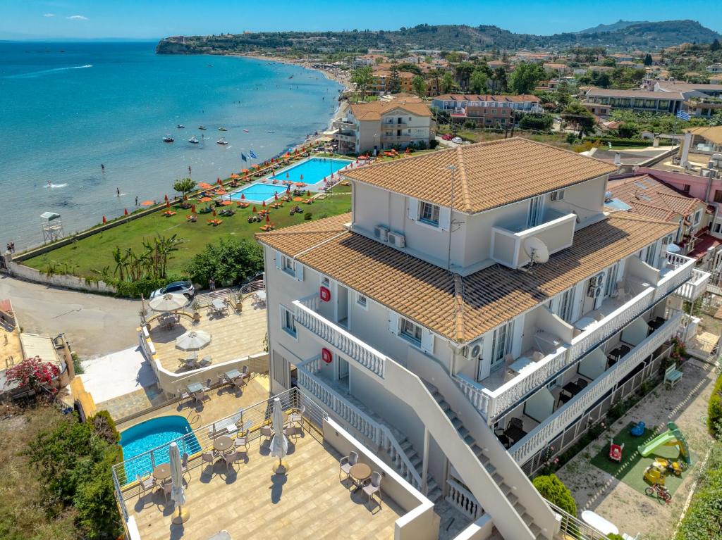 Hotel Corali Beach