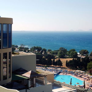 Hotel Kipriotis Panorama Hotel & Suites cazare Psalidi