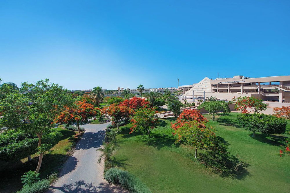 Hotel Pharaoh Azur Resort