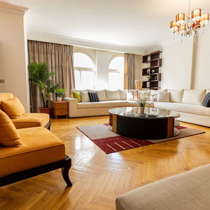 Hotel Oak Orchid Opulent 2 Br Apartment With Walk-In Closet cazare Al Hawamidiyah