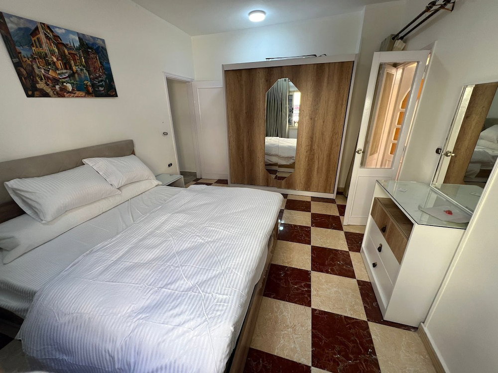 Comfy One-Bedroom Apartment