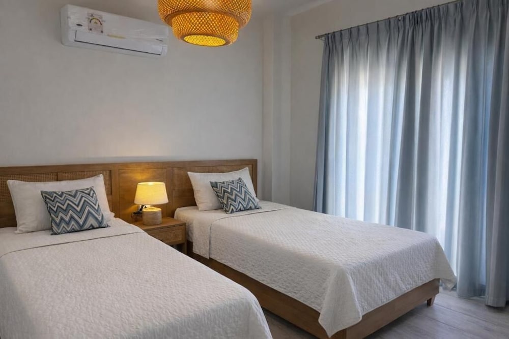 Hotel Marina Valley Northcoast