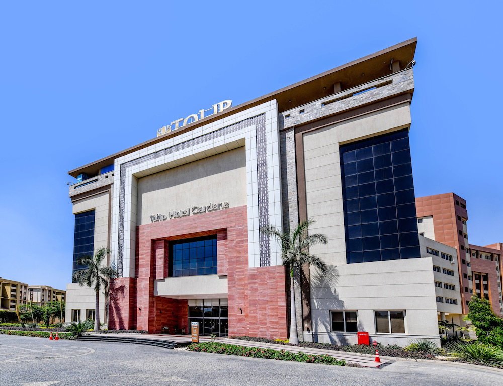 Hotel Tolip Gardens Hotel