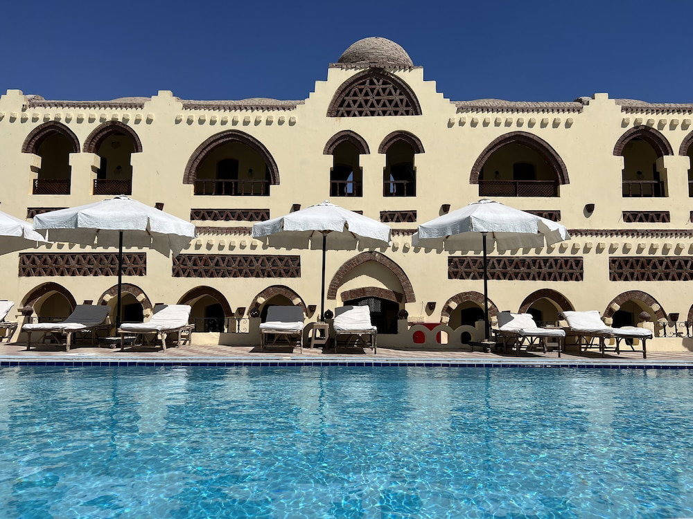Hotel Elphardous Oasis Hotel
