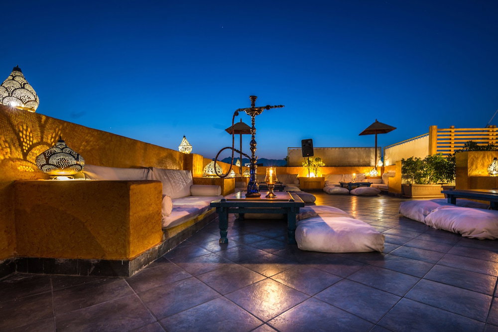 Hotel Camel Dive Club & Boutique Hotel