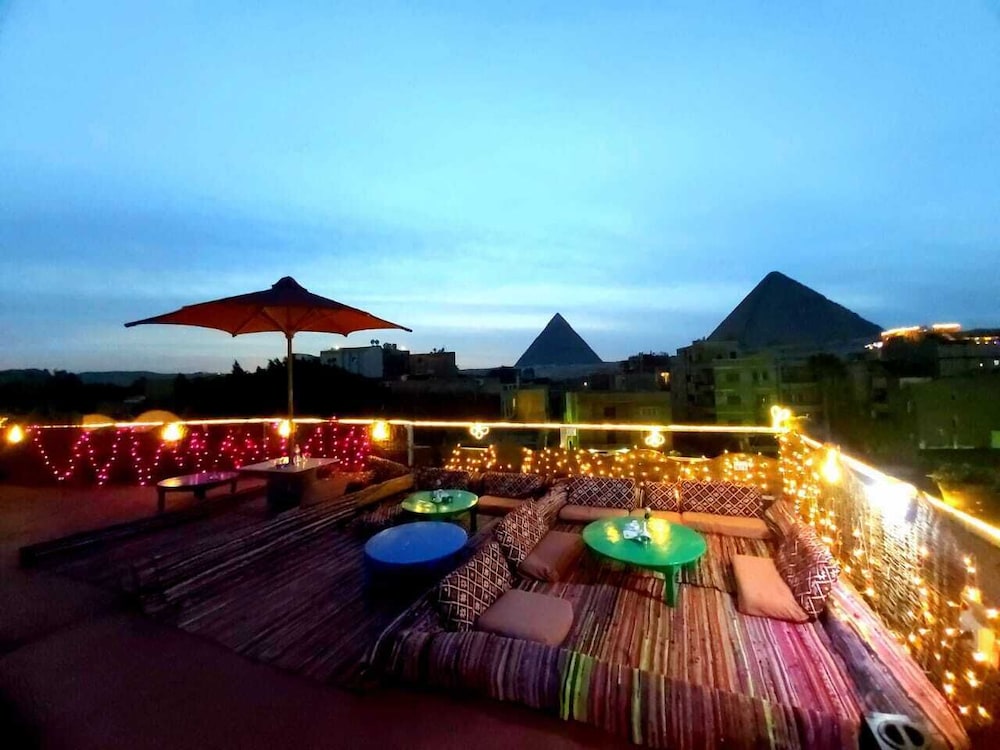 Hotel Pyramids Paradise Hotel