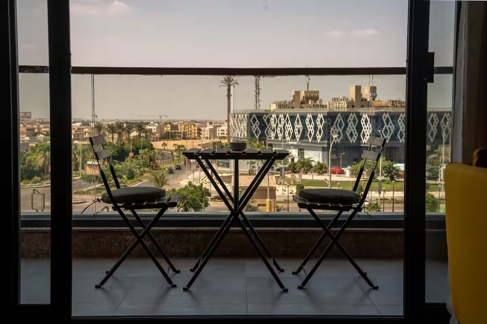 Hotel Brassbell L Sheikh Zayed L Aeon Towers