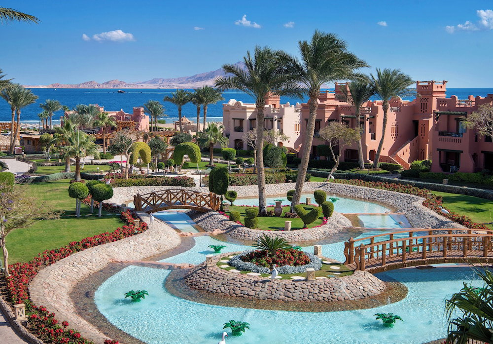 Hotel Charmillion Sea Life Resort