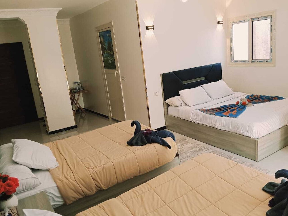 Hotel Anubis Pyramds