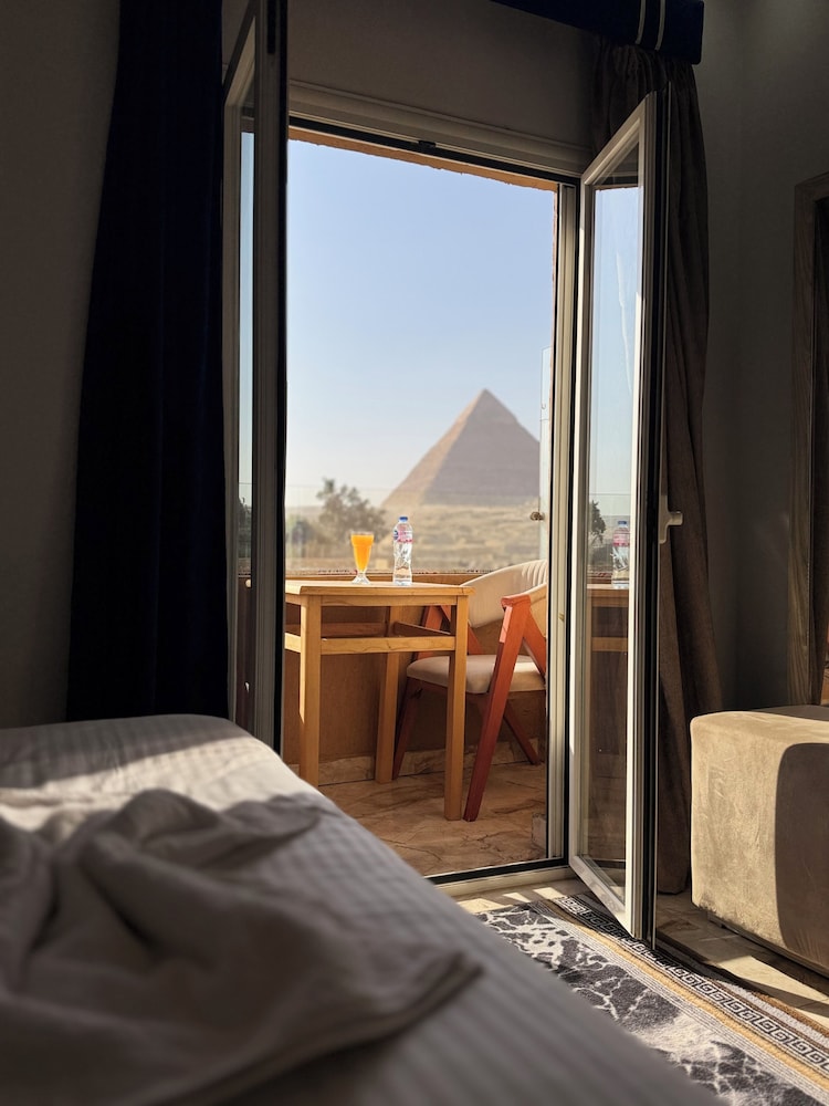 Hotel Capital Of Pyramids Hotel