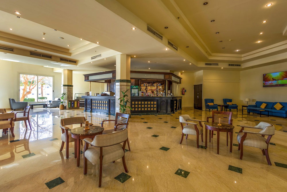 Grand Oasis Resort