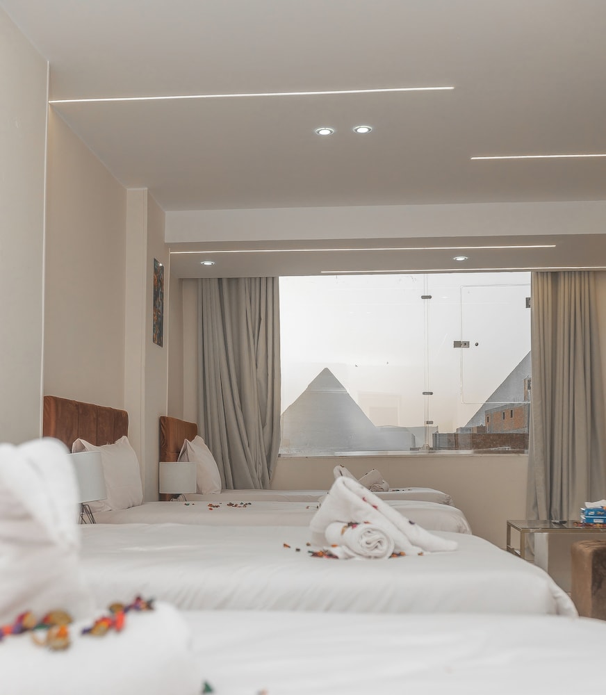 Hotel Experieance Pyramids View