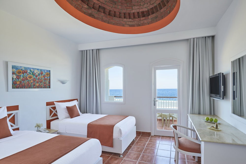 Jaz Neo Reef Marsa - All Inclusive