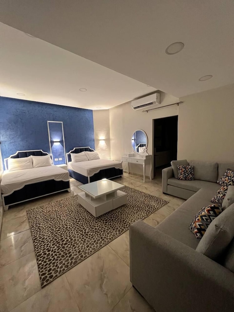 Hotel Lucky Hostel