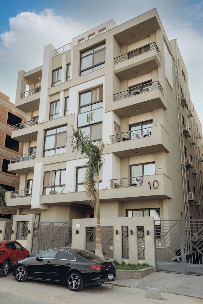 Hotel Hazelspaces In New Cairo