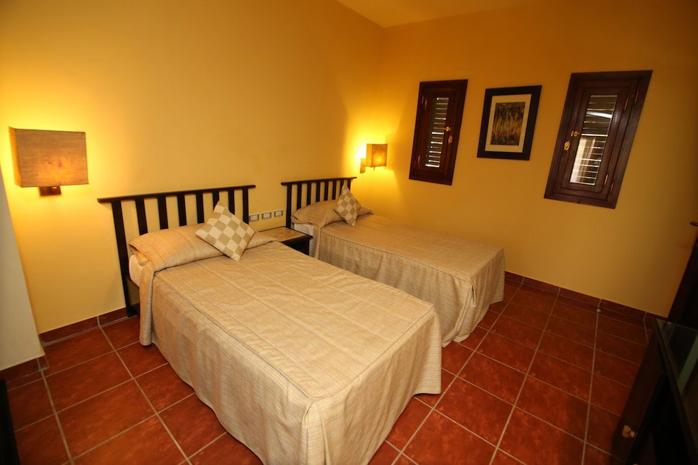 Tamra Beach Resort