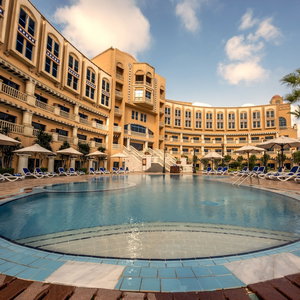 Hotel Helnan Dreamland Hotel & Conference Center cazare Kirdasah
