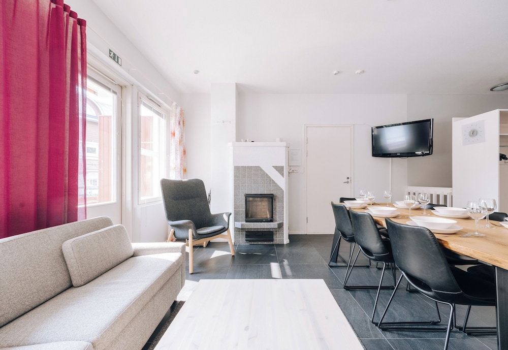 Hotel 3Br Holiday Apt. With Sauna