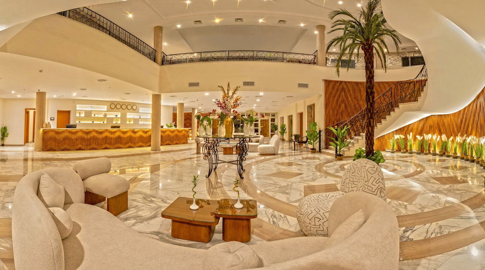 Hotel Invidia Coral Beach Tiran