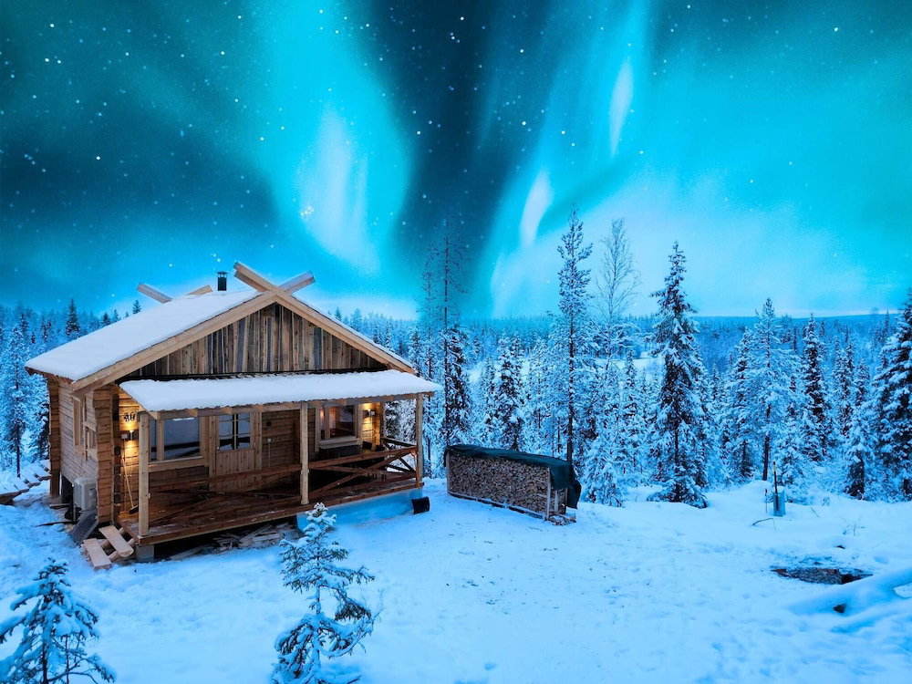 Hotel Lapland Riverside Nature Cabin