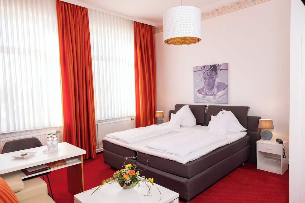 Hotel Hotel Alpha