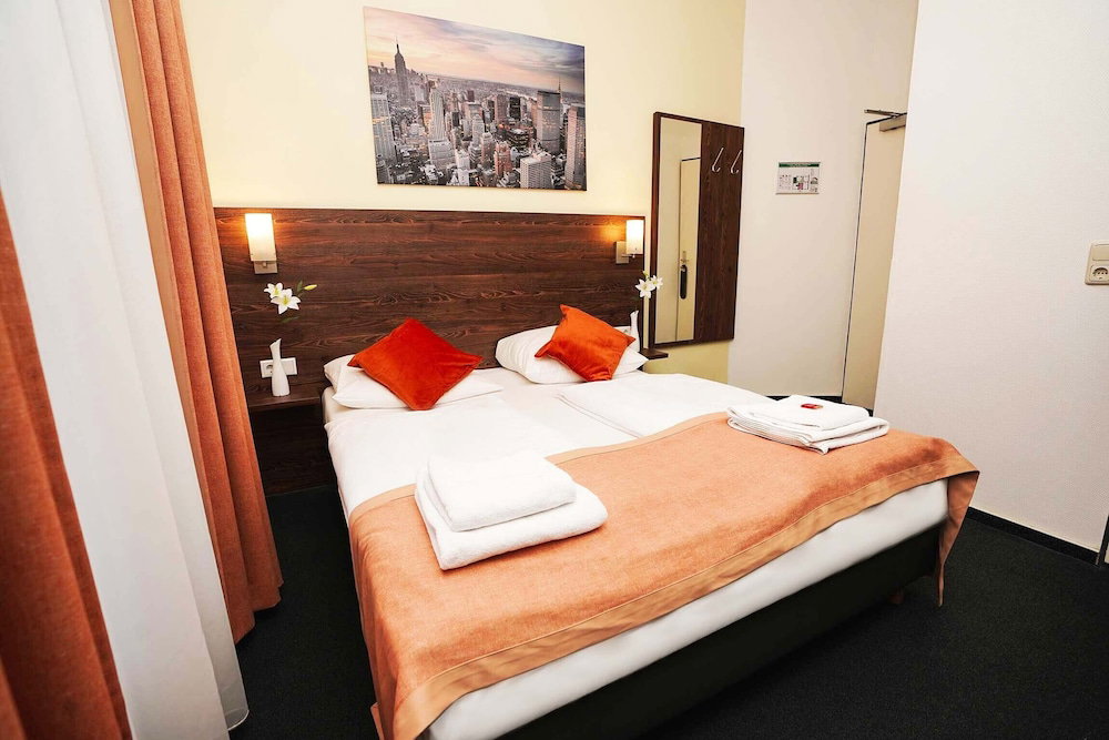 Hotel Hotel Little Paris By Ans