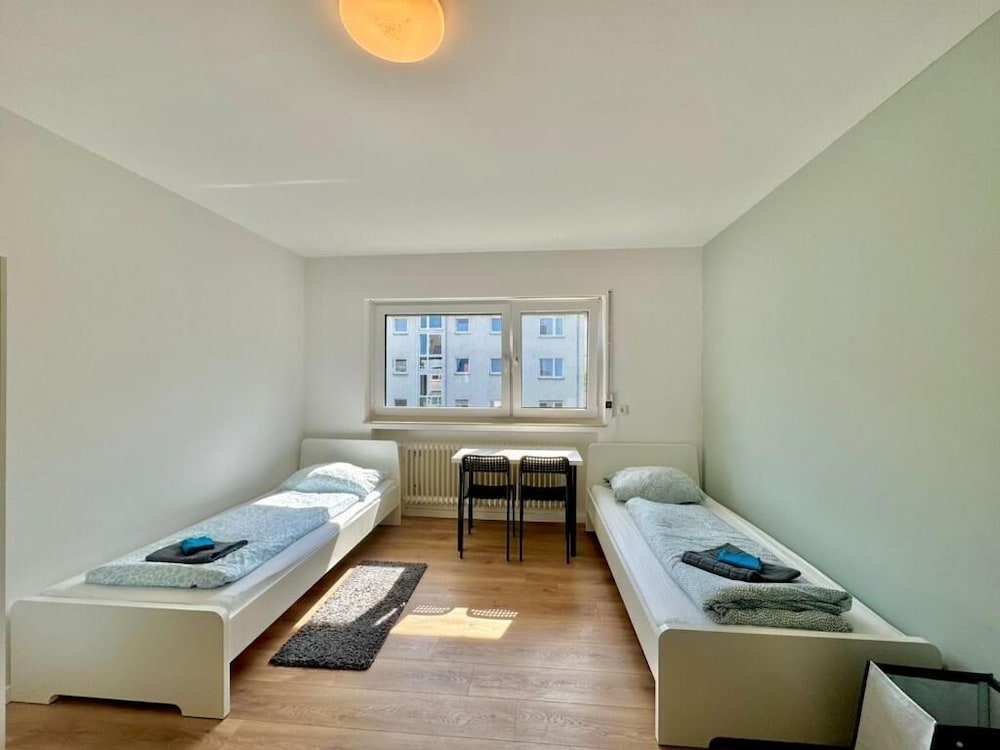 Hotel Family Apartments Near City Centre