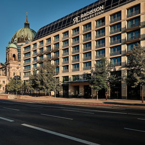 Hotel Radisson Collection Hotel, Berlin cazare Mitte