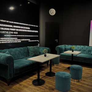 Hotel Colour Hotel cazare Gallus