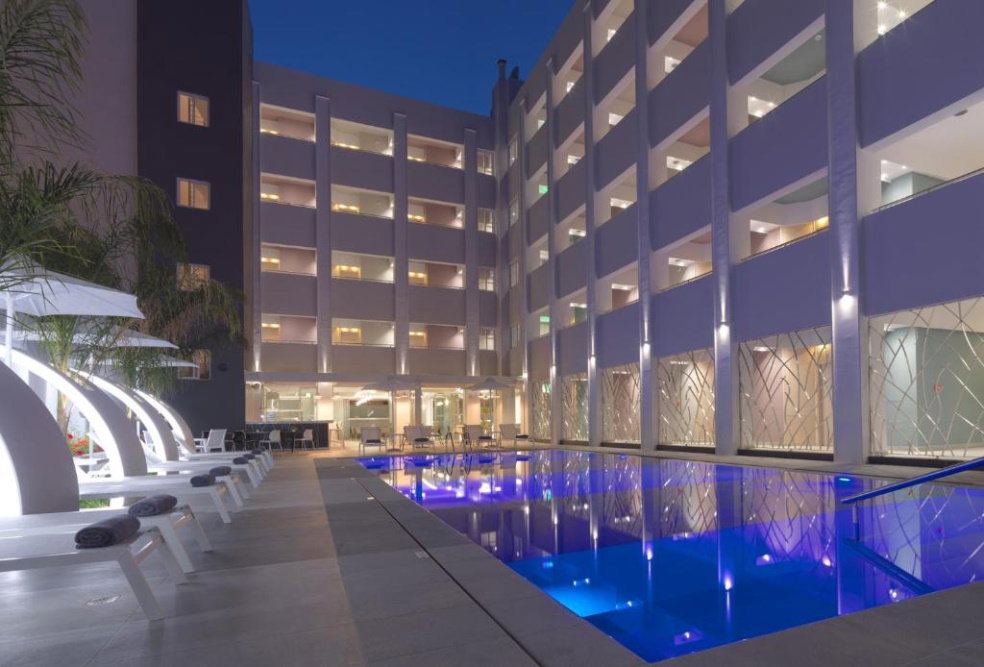 dal travel Melrose Hotel