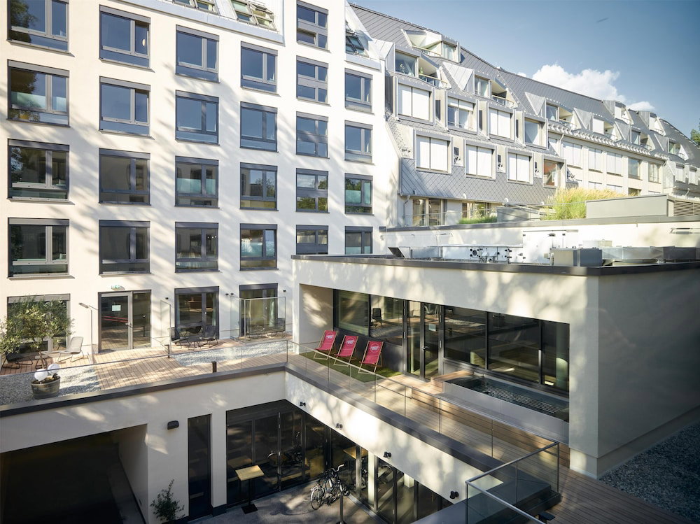 Hotel Schwabinger Wahrheit By Geisel