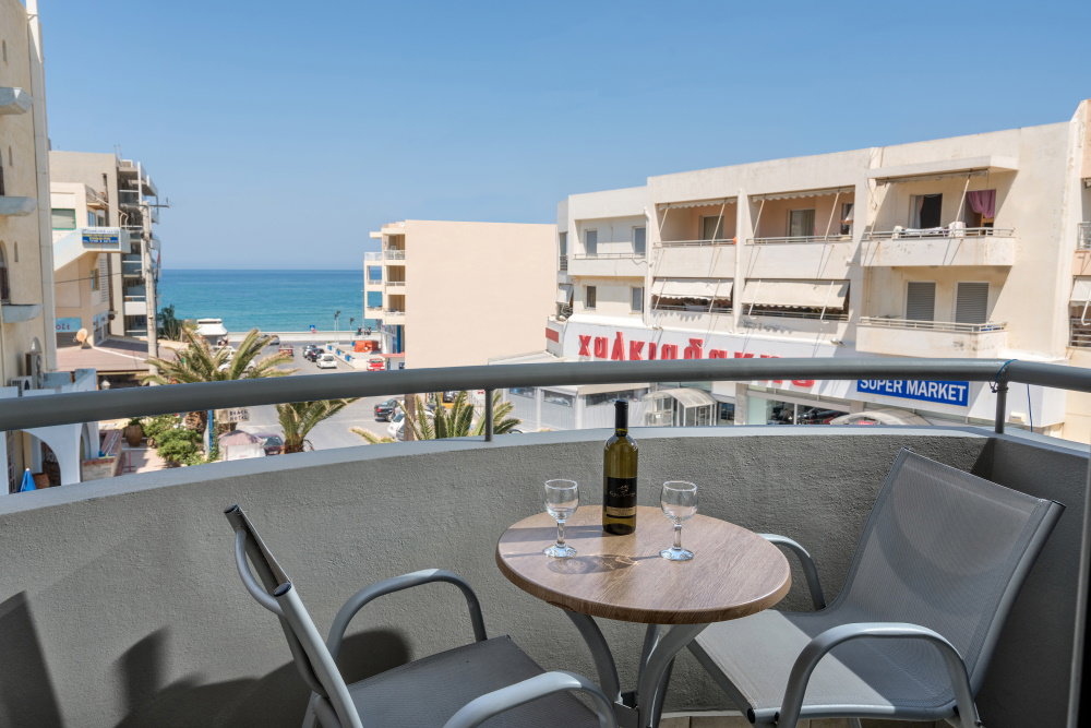 dal travel Lefkoniko Beach
