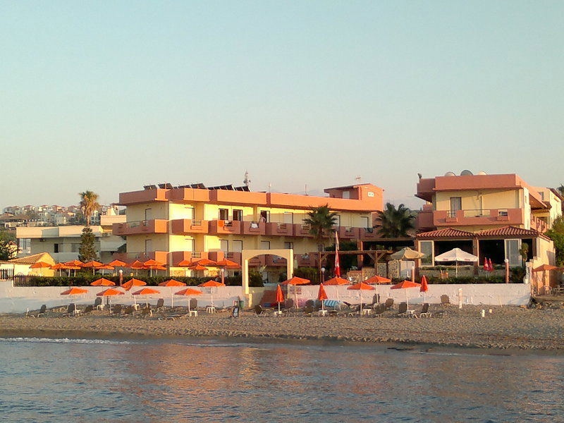 Hotel Hotel Haris On The Beach