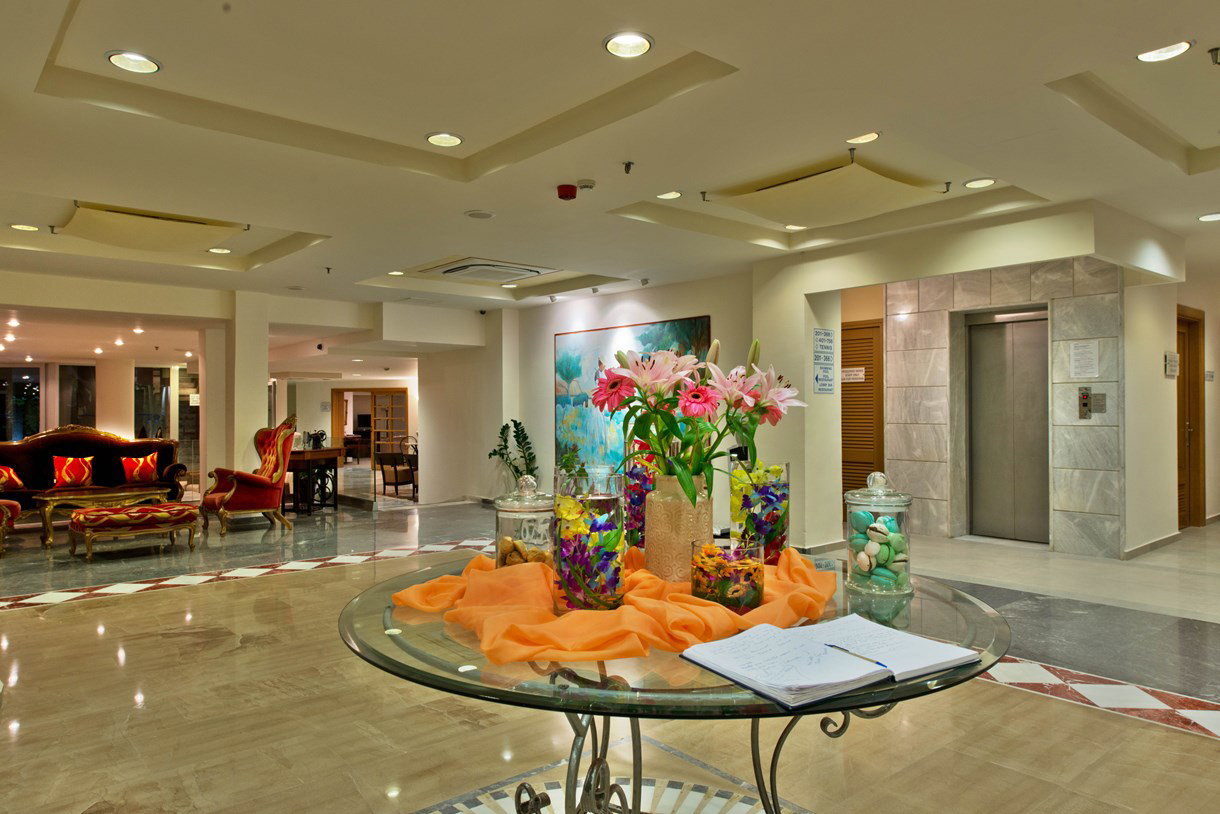 dal travel Minos Hotel