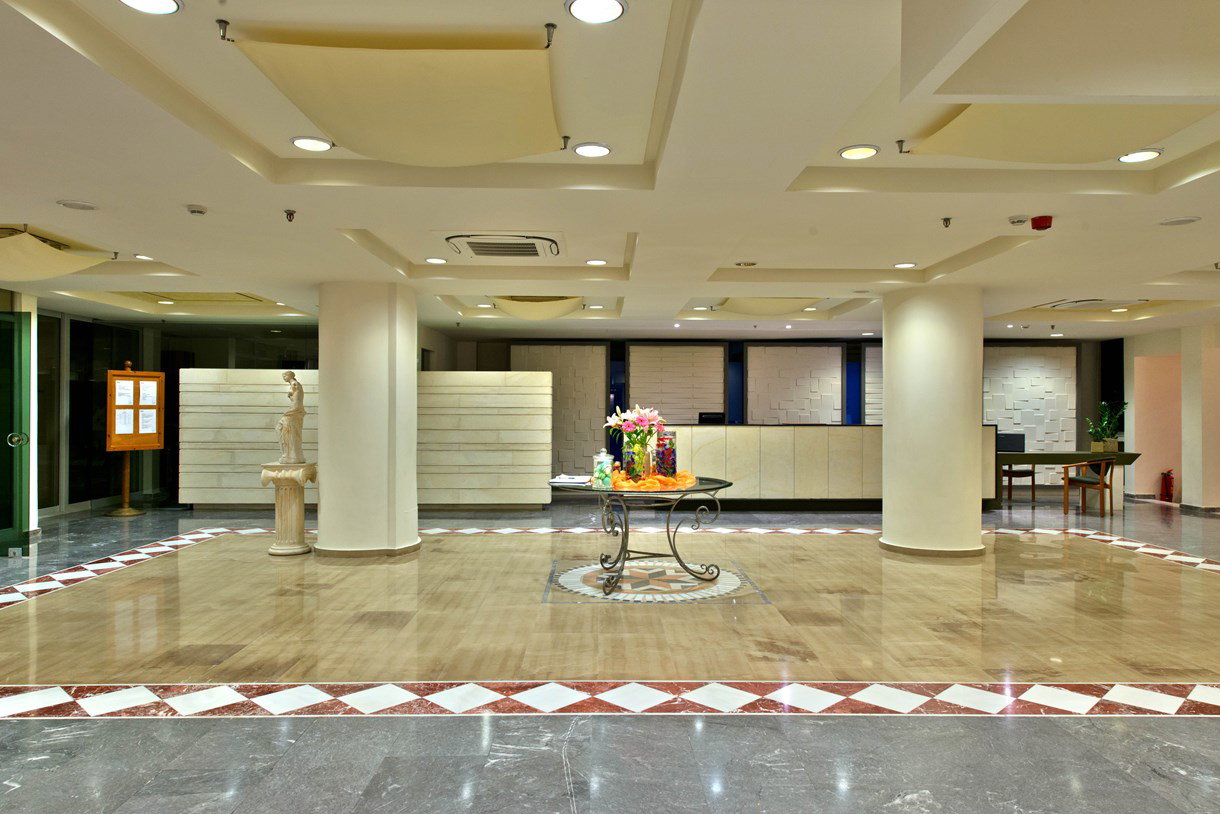dal travel Minos Hotel