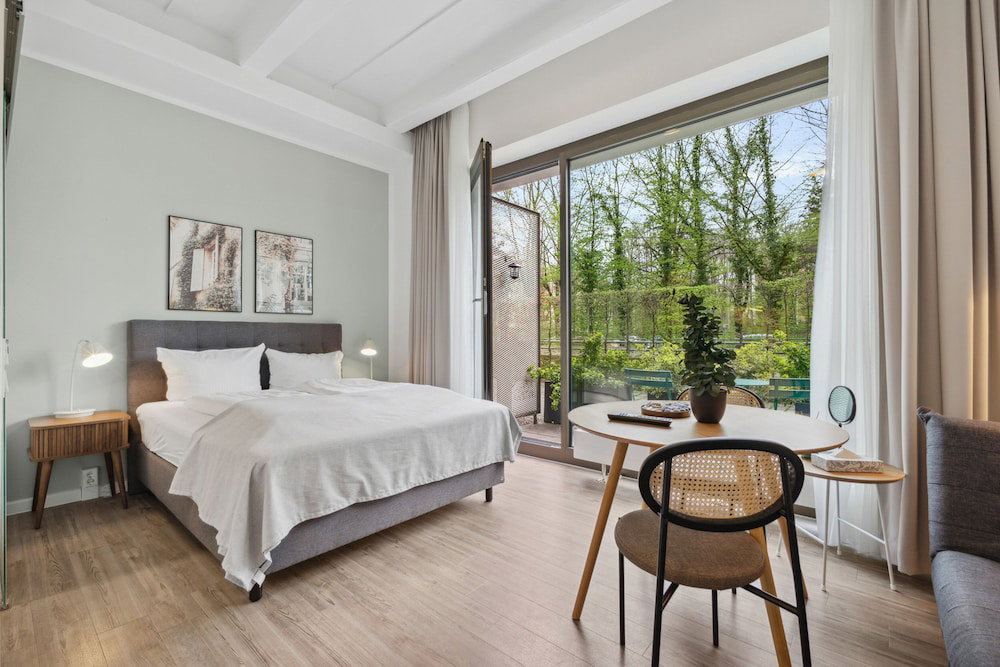 Hotel Limehome Munich Fritz-Erler Str.