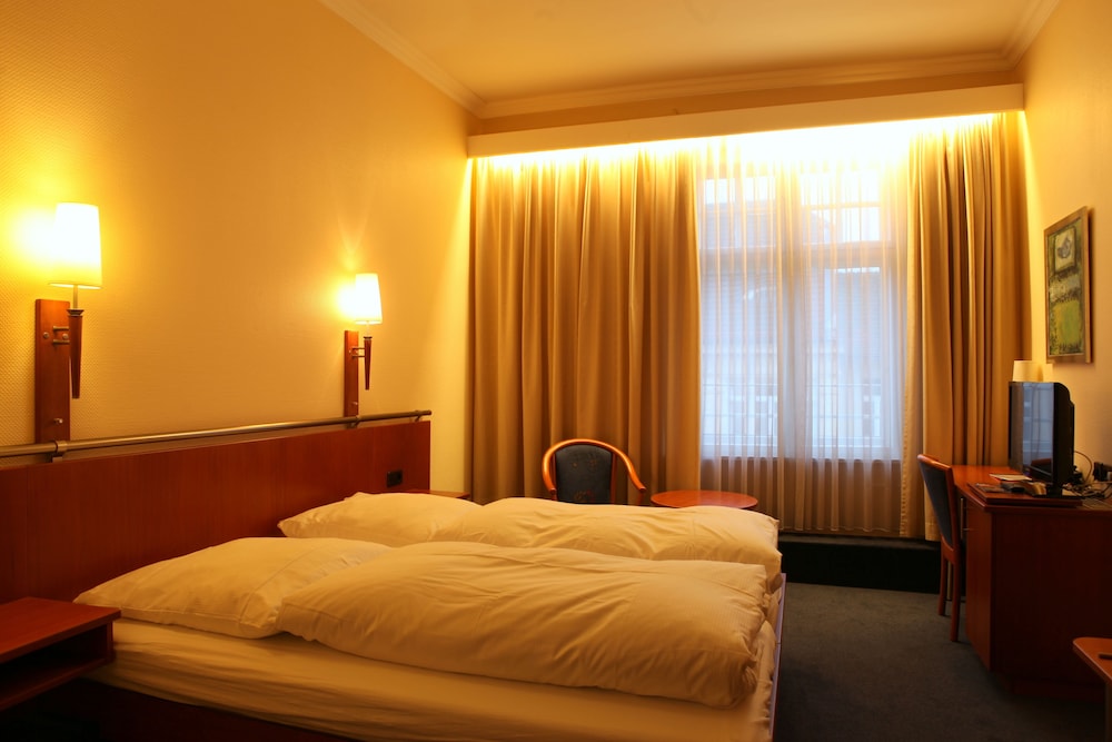 Hotel Kurfürst Am Kurfürstendamm