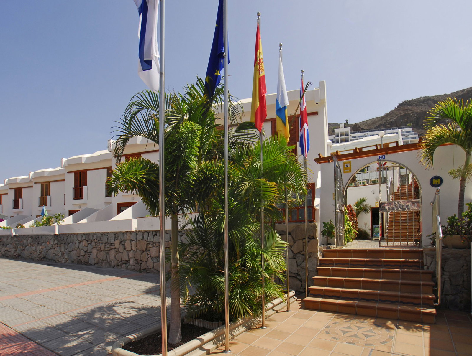 Apartamentos Montecarlo