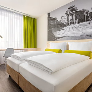 Hotel Super 8 By Wyndham Munich City North cazare Bogenhausen