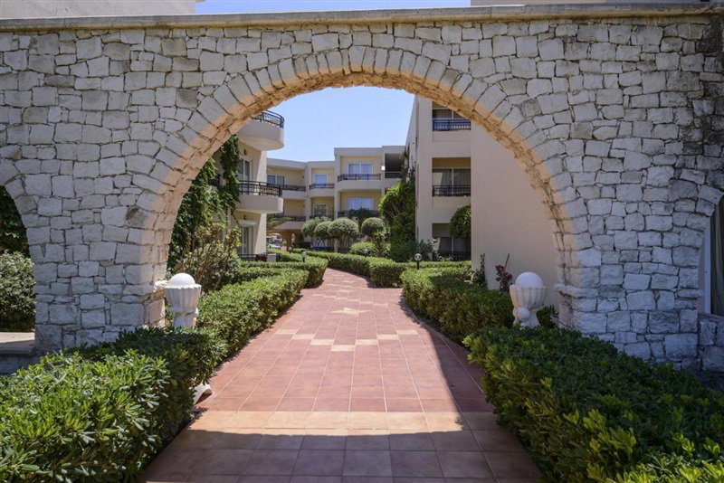 dal travel Vantaris Palace
