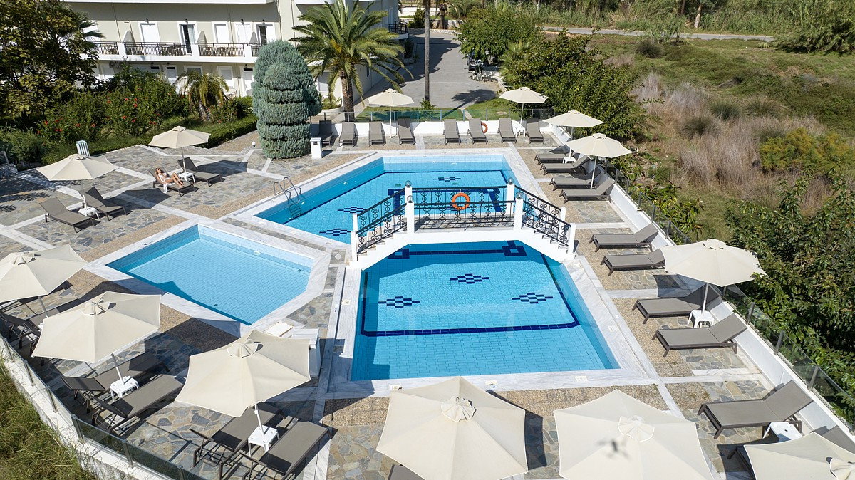 Hotel Vantaris Garden