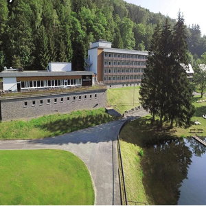 Hotel Sunday Schwarzbachtal Hideaway Resort cazare Markneukirchen