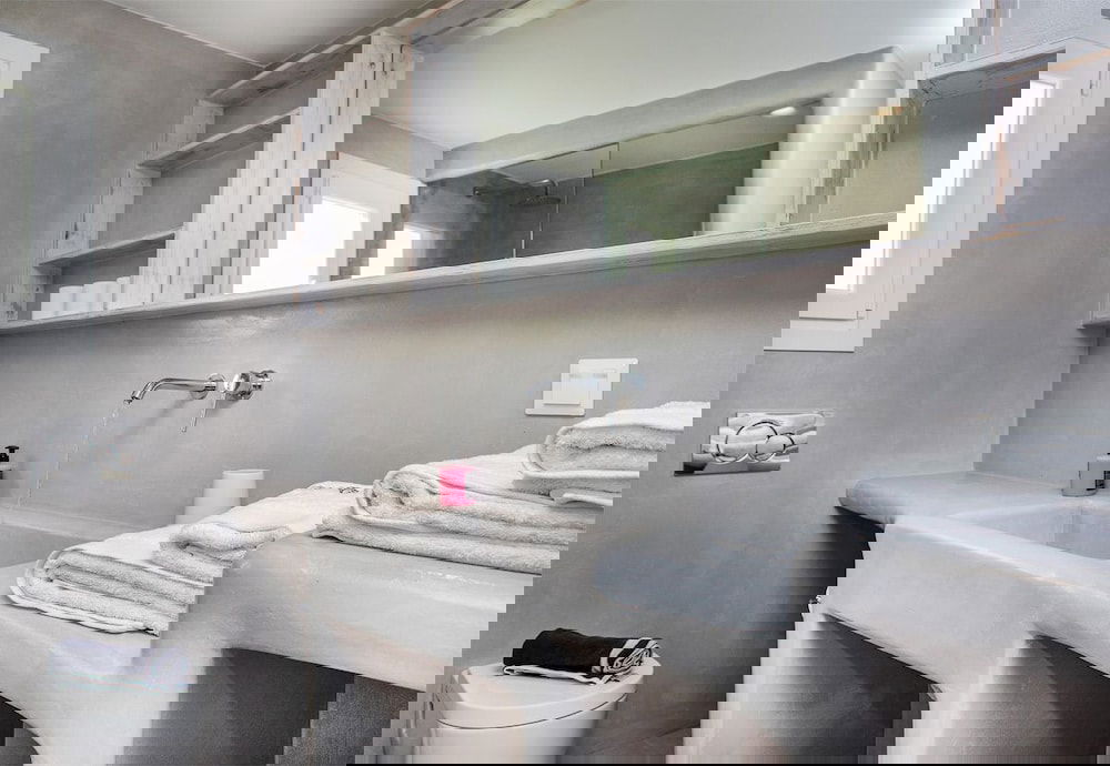 Hotel Crystal Dreams