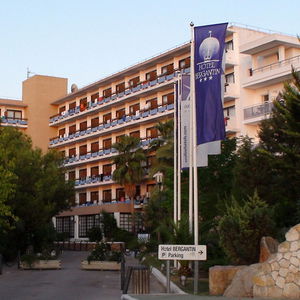 Hotel Azuline Hotel Bergantín cazare Sant Josep de sa Talaia