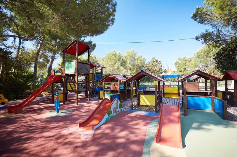 Invisa Hotel Cala Blanca