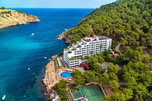 Hotel Palladium Hotel Cala Llonga cazare Santa Eularia des Riu