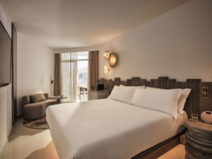 Hotel Hyde Ibiza cazare Cala Llonga