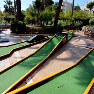 Hotel Ramada Hotel And Suites By Wyndham Costa Del Sol cazare Fuengirola