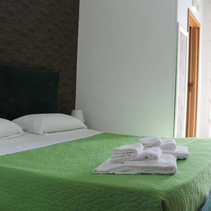 Hotel Villa Flora cazare Pompei